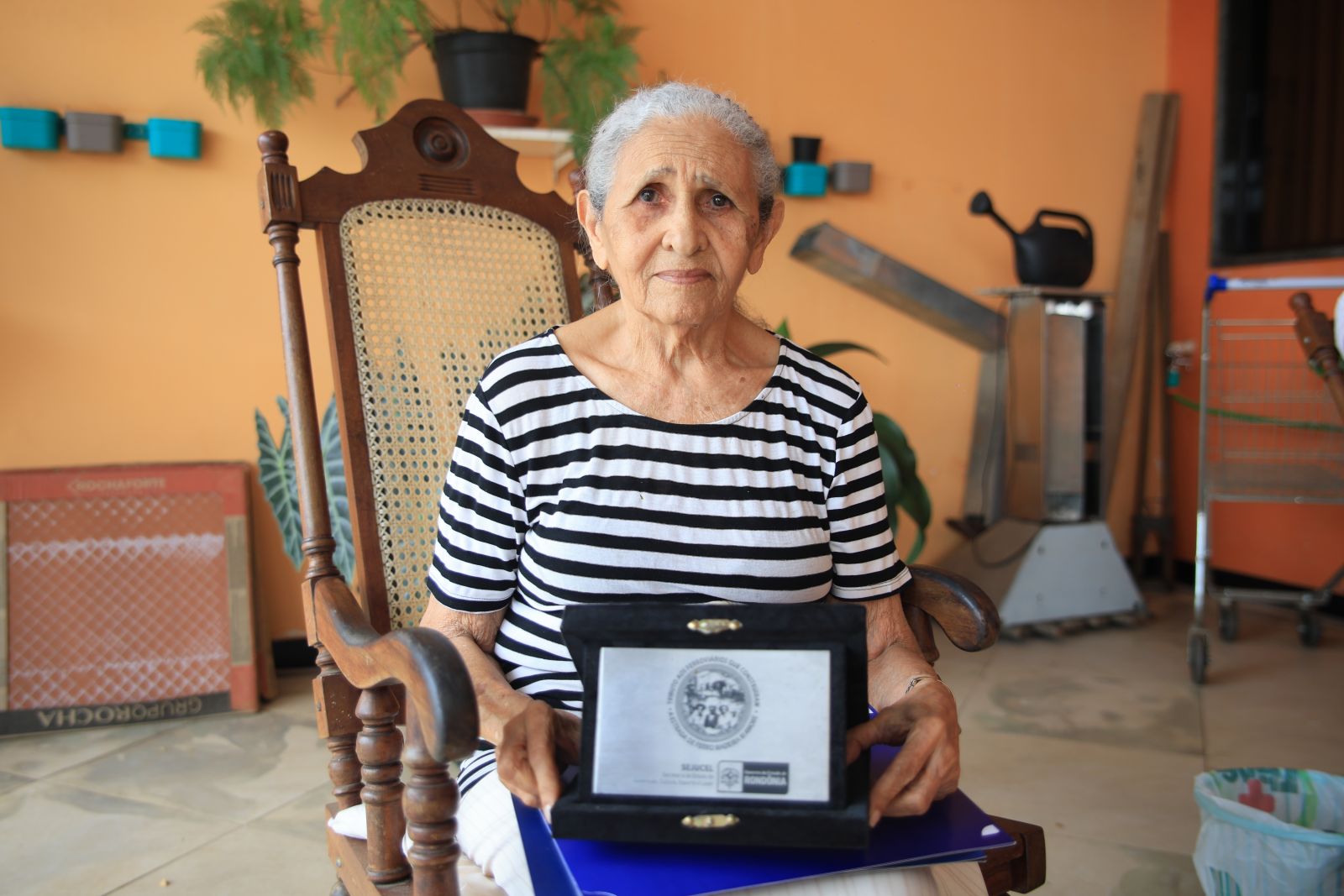 Euzenir Gomes construiu sua trajetória profissional na ferrovia, tornando-se exemplo de dedicação